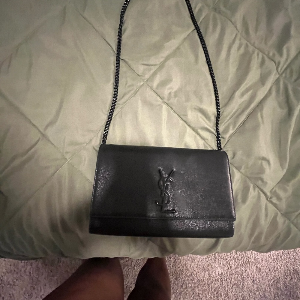 YSL medium size so Kate bag w/ black logo. - Picture 2 of 9